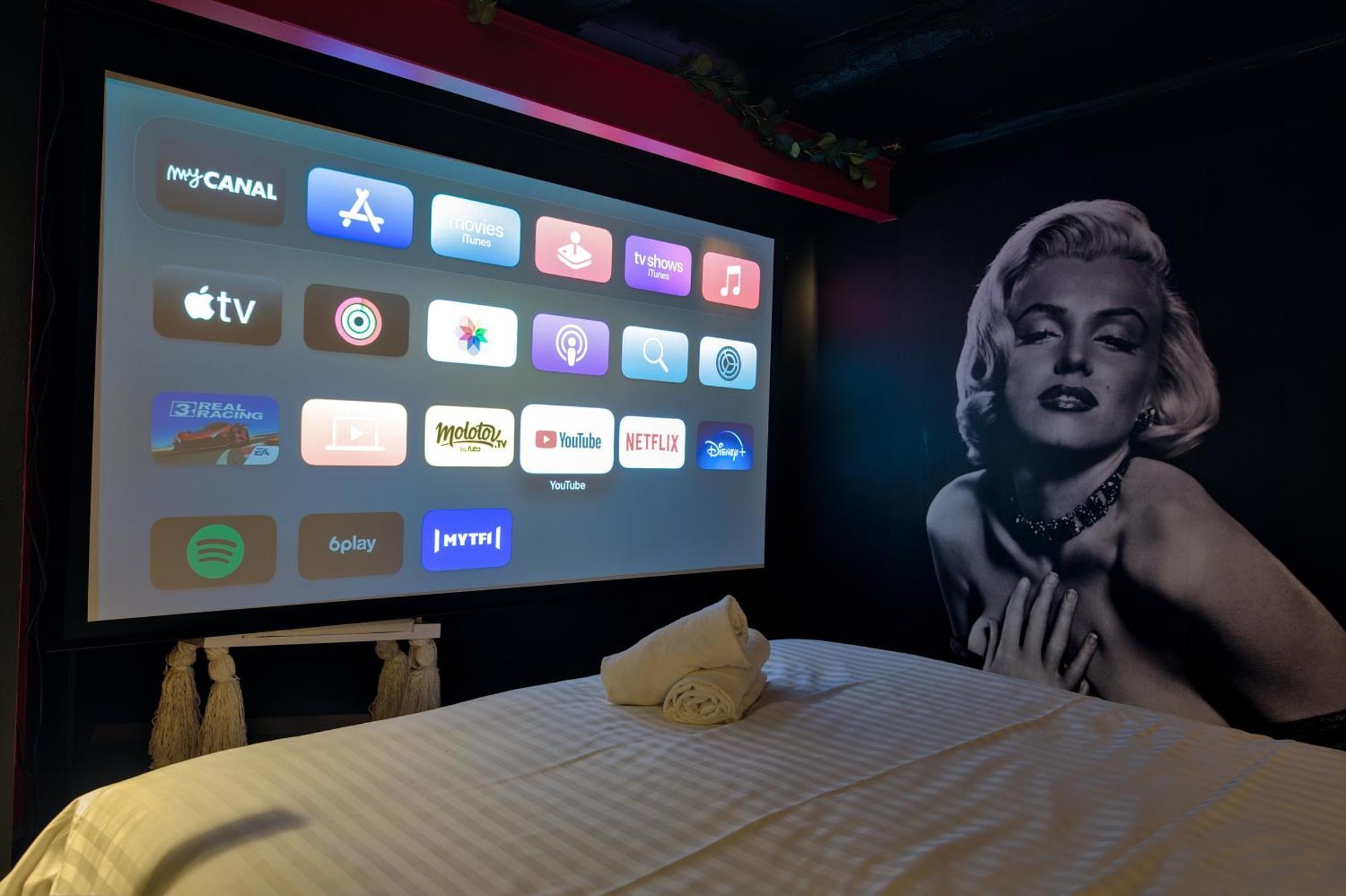 شقة Unsejourametz - Le Cinema De Marilyn المظهر الخارجي الصورة